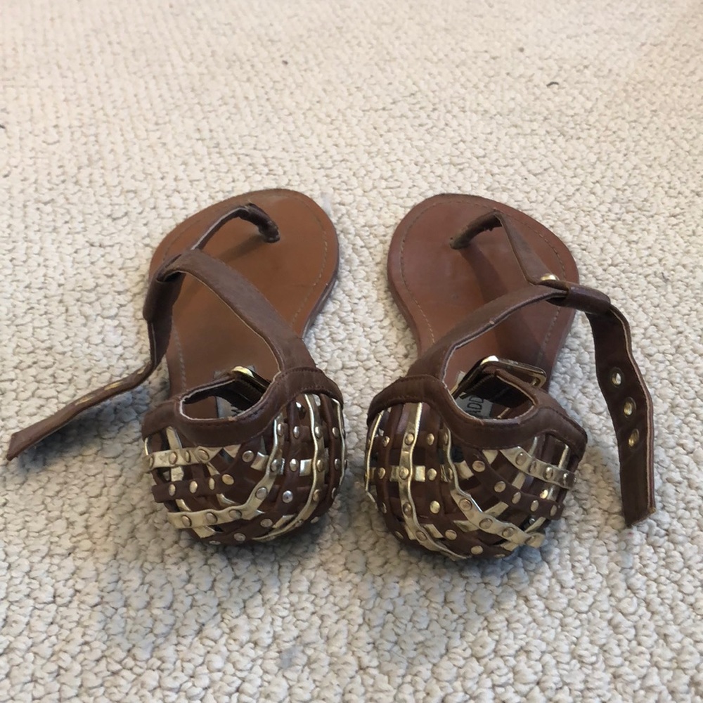 Steve Madden brown and gold sandals size 6